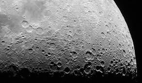luna-170904125952.jpg