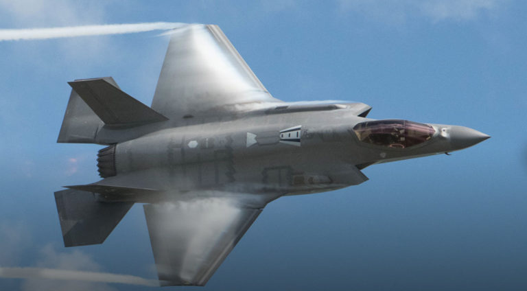 Space Economy, l'aeronautica militare Usa accelera sul software as a service